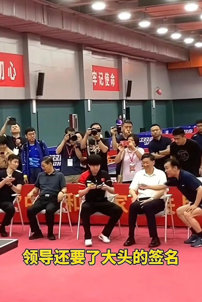 关于Ming重返赛场，重返赛场首场状态出色，RNG观众沸腾！的信息-开云体育入口  第1张